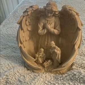 The Homemaker’s Idea - Elegant Cream Angel Holiday Decor